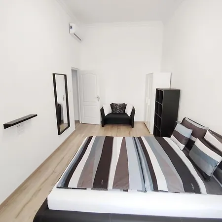 شقة Astoria 3 Bdrm بودابست