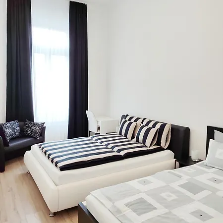 Astoria 3 Bdrm بودابست