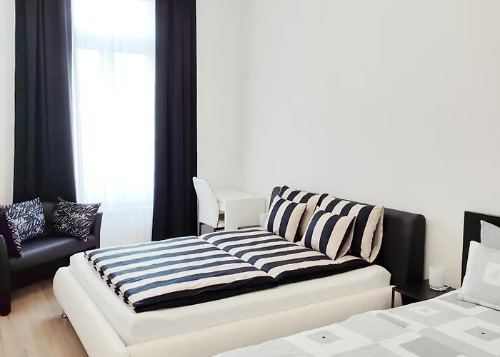 Astoria 3 Bdrm Βουδαπέστη